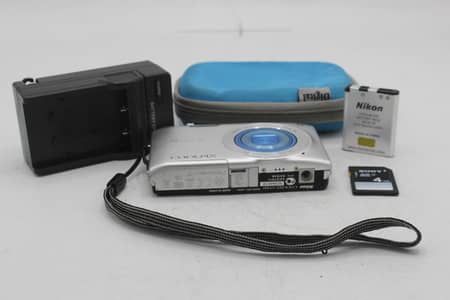 digital cameras compact nikon s3100