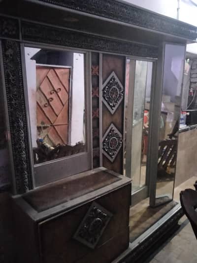 Dressing Table