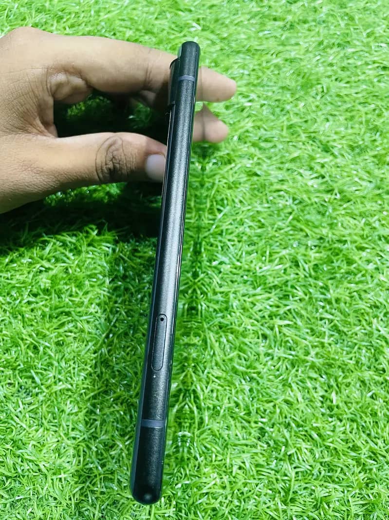 Google Pixel 6 5