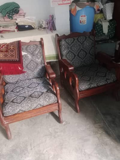 Sofa Set for Sale – Good Condition