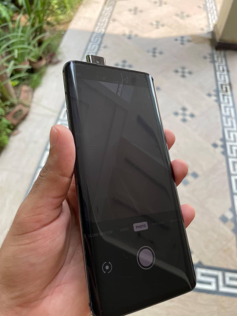 One Plus 7 Pro 1