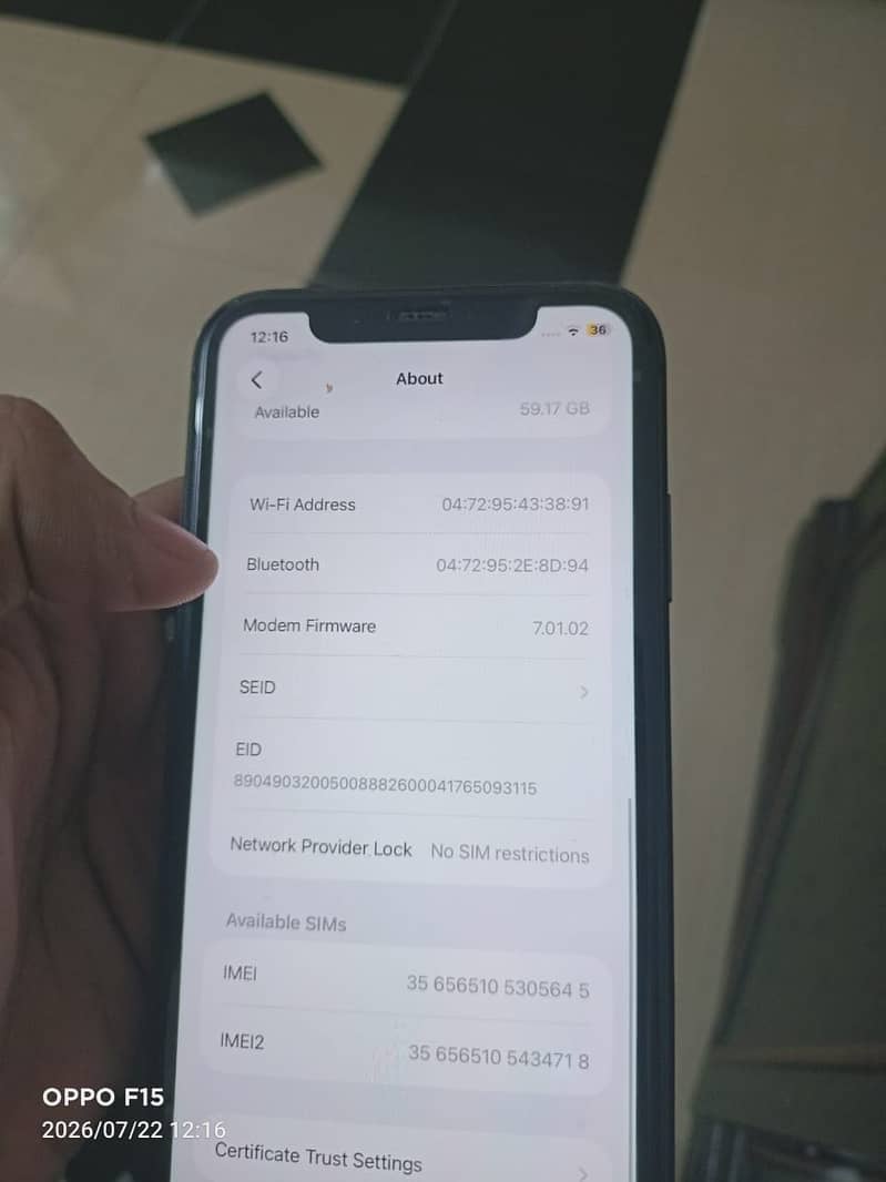 Apple iPhone 11 3