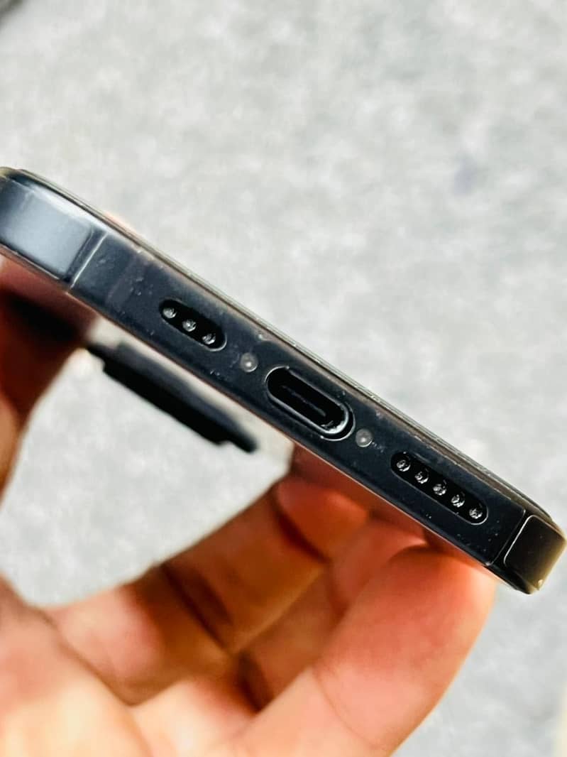 Apple iPhone 15 0