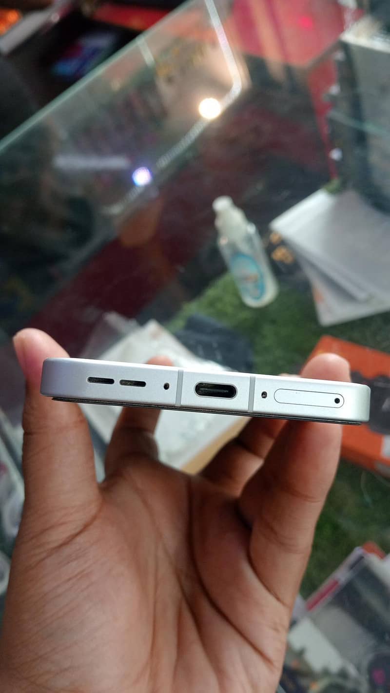 One Plus 13t 2