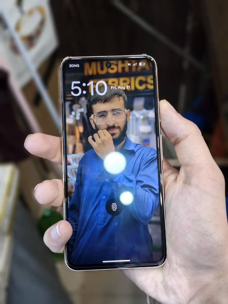 Google Pixel 8 1