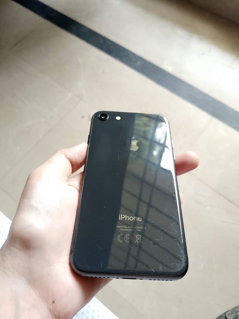 Apple iPhone 8 2