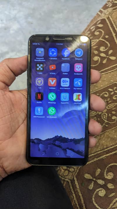 OPPO A83