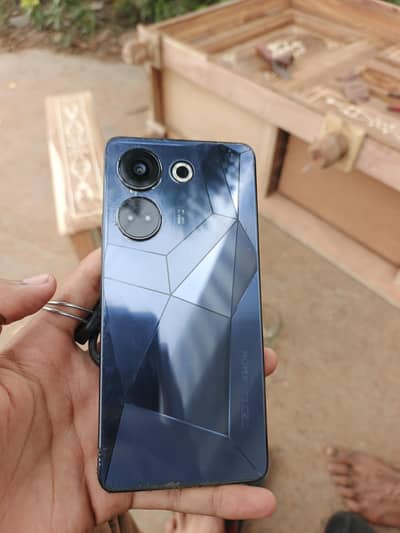 Tecno CAMON 20