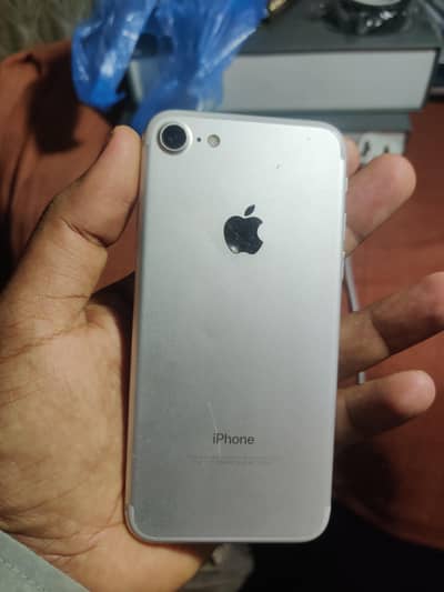 Apple iPhone 7