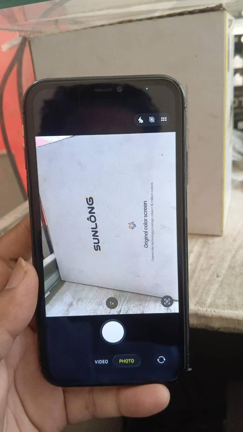 Apple iPhone 11 5