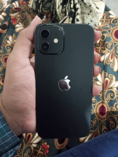 Apple iPhone 12