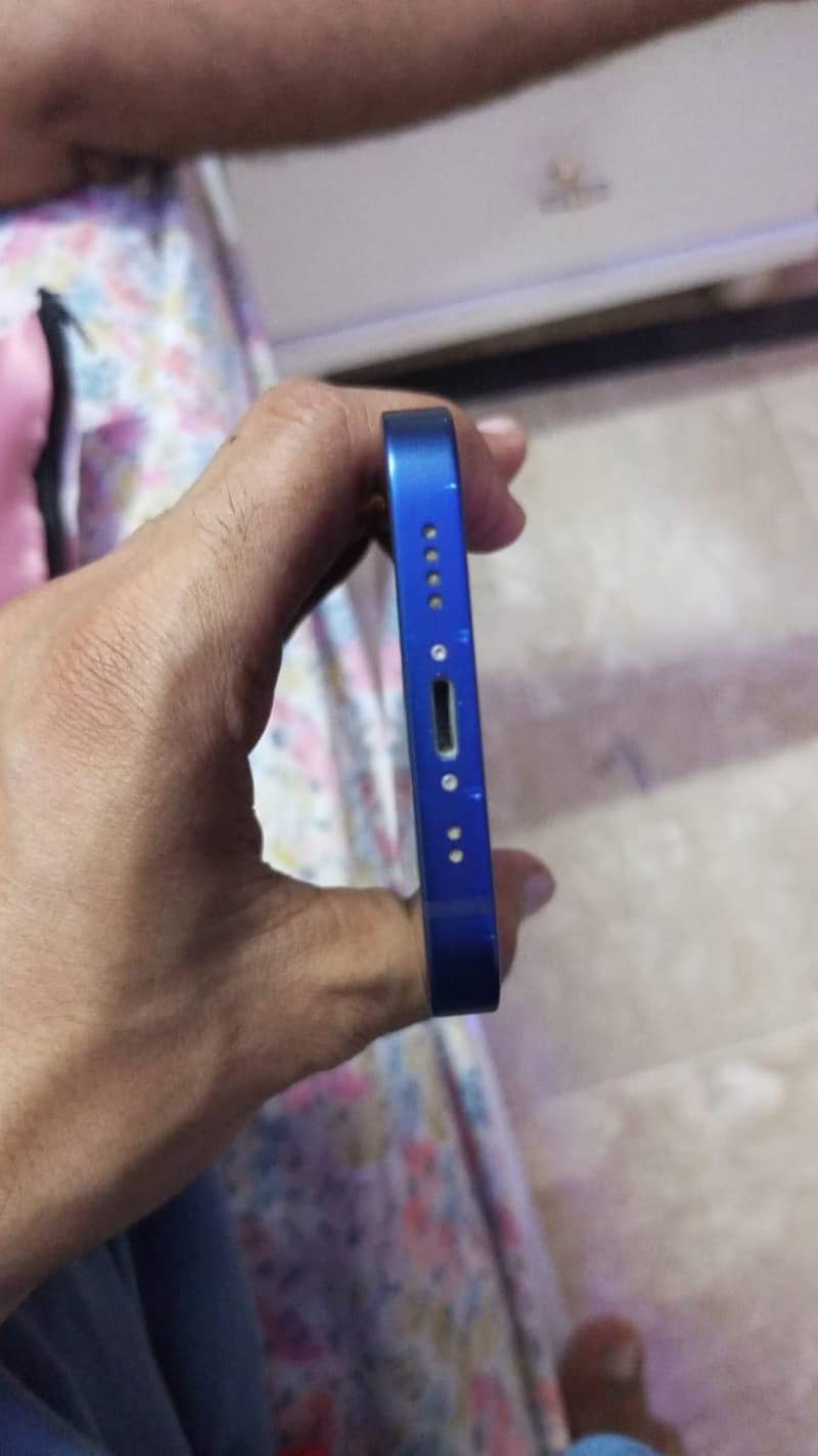 Apple iPhone 12 mini 5