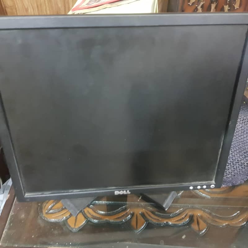 2 PC Monitors 11