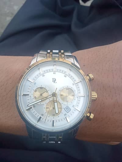 De Lawrence watch . DL Q - 171GD   . QUARTZ