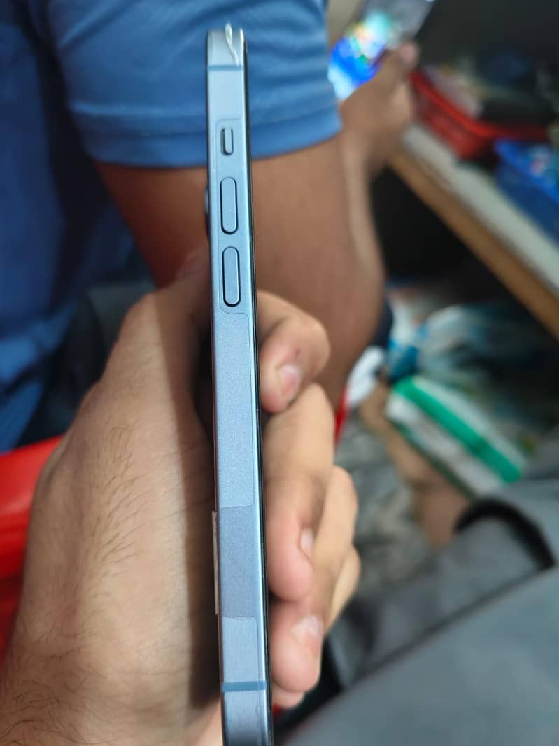 Apple iPhone 14 1
