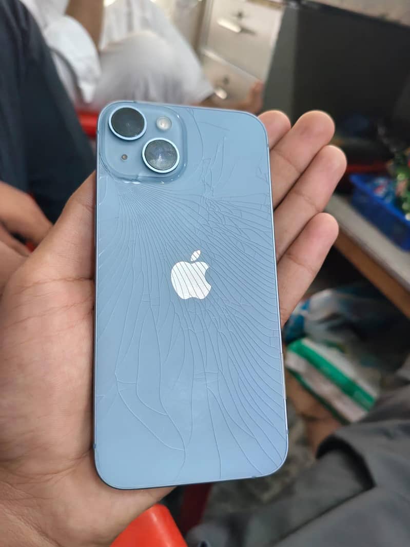 Apple iPhone 14 5