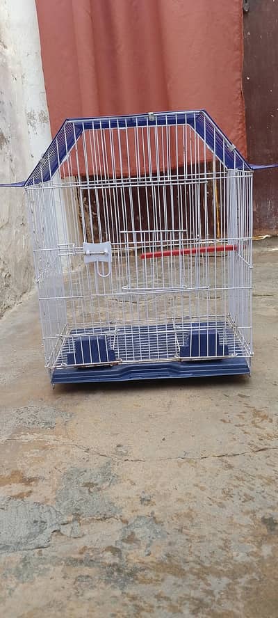 Beautiful cage just one month use paise kam ho jayengai