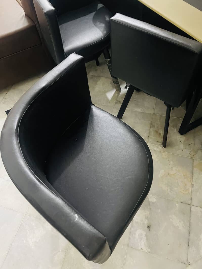 Dining Table Iron 1