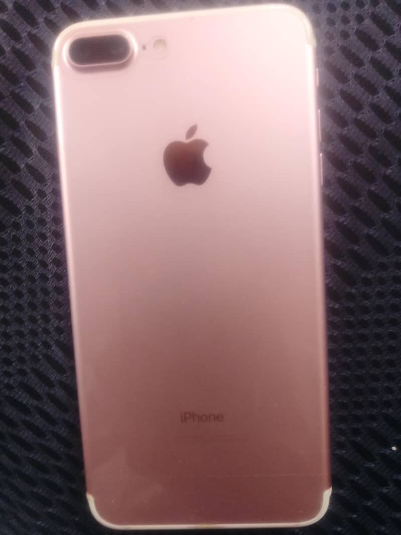 Apple iPhone 7 Plus 0