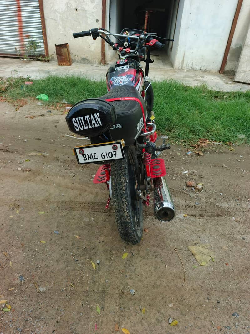 #Honda CG 125 2021 Model / Excellent Condition /  Red Color 4