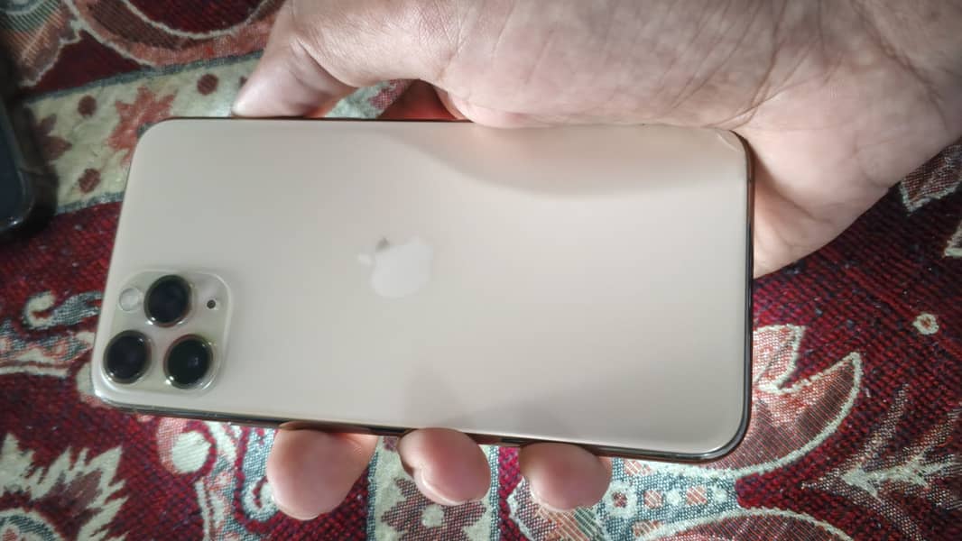 Apple iPhone 11 Pro 0