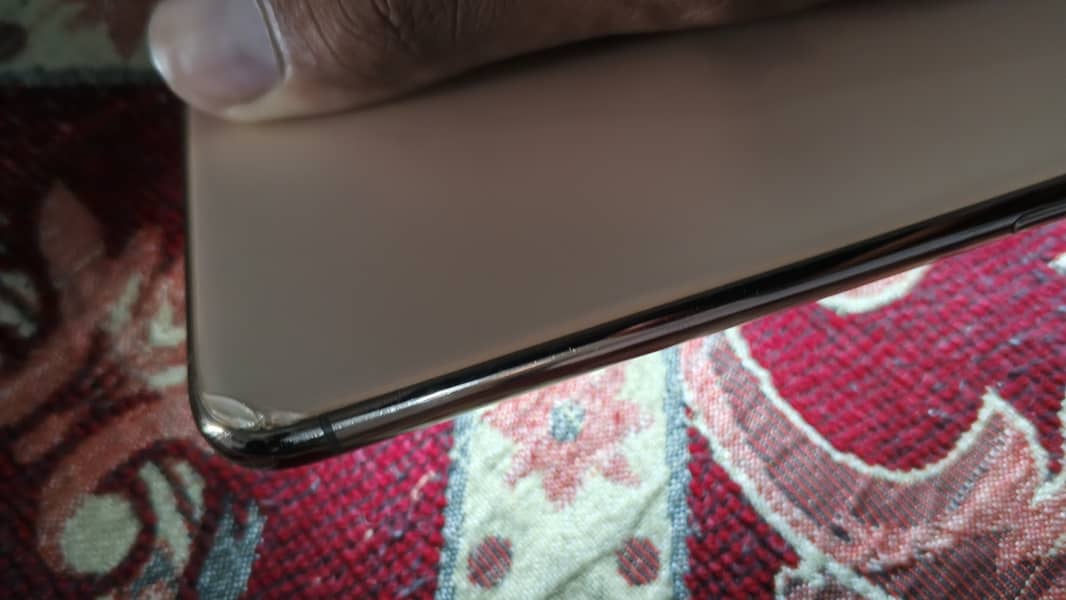 Apple iPhone 11 Pro 5