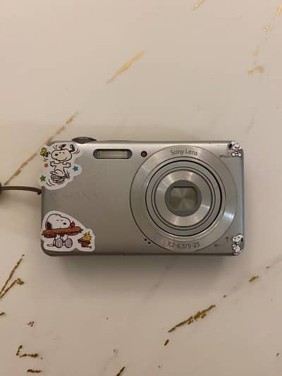 Sony cybershot DSC-W710