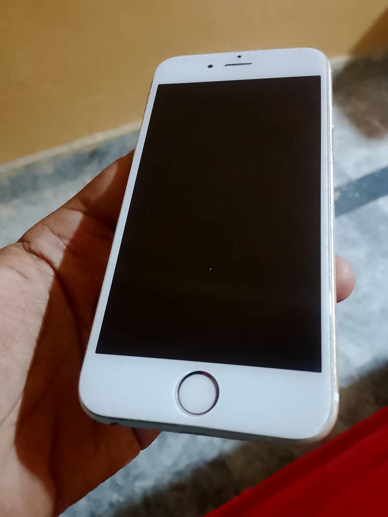 Apple iPhone 6S 3