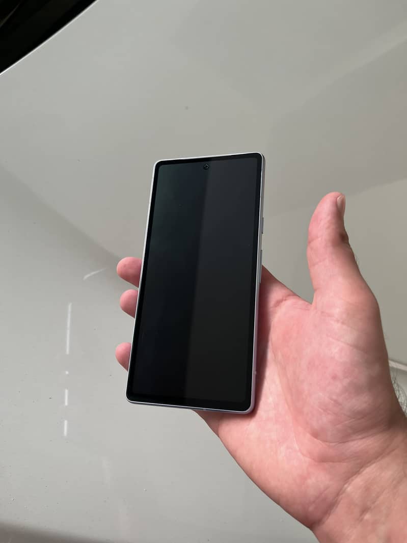 Google Pixel 7a 2