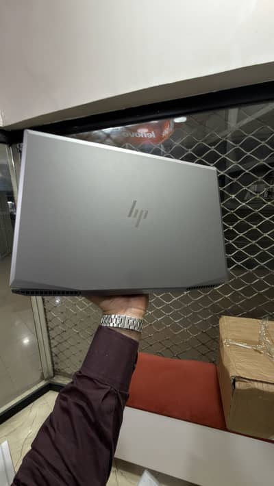 HP ZBook 15v G5 | i7 9th Gen | 16GB RAM | 512GB SSD | Quadro P600 4GB