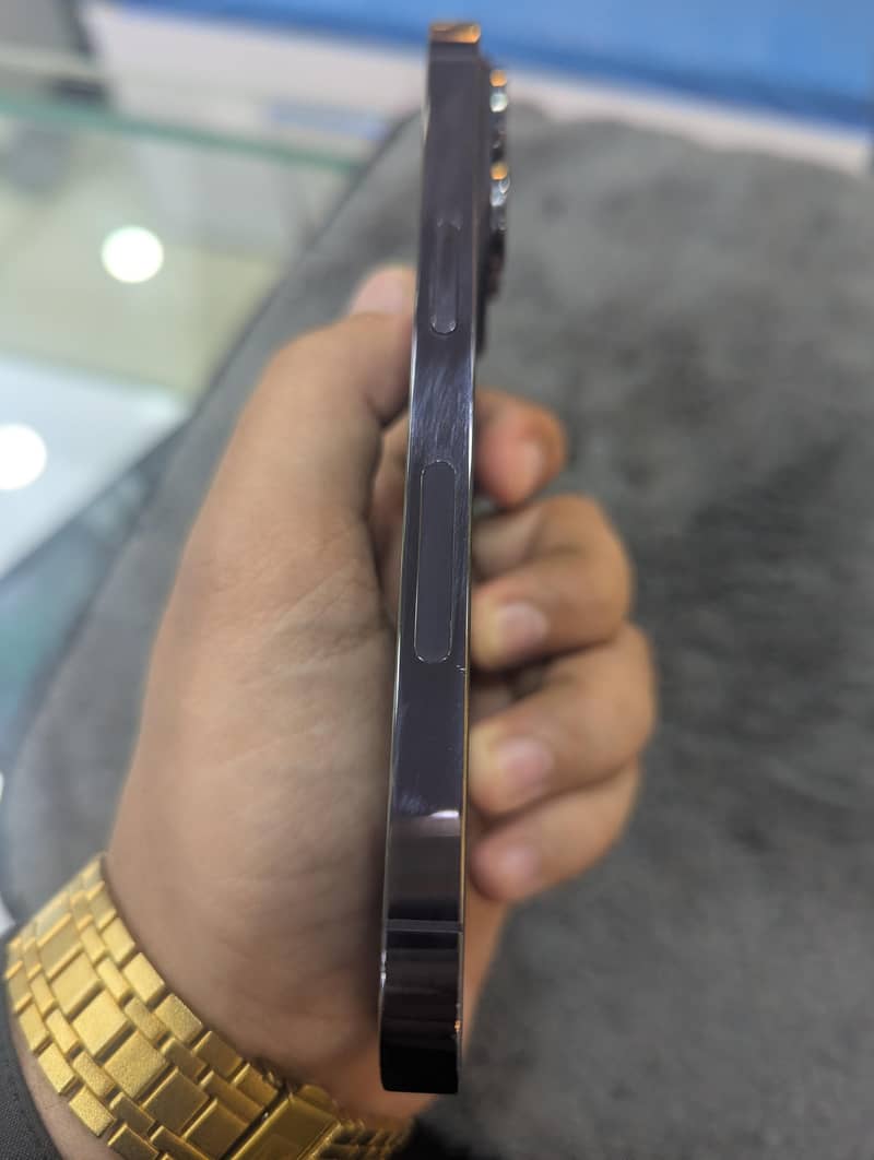 14 pro 2