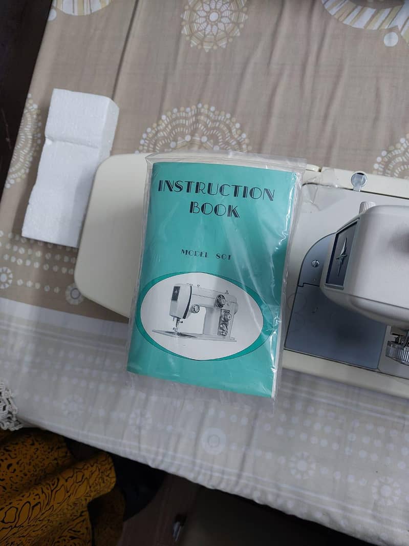 JANOME SEWING MACHINE 2