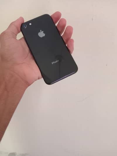 Apple iPhone 8