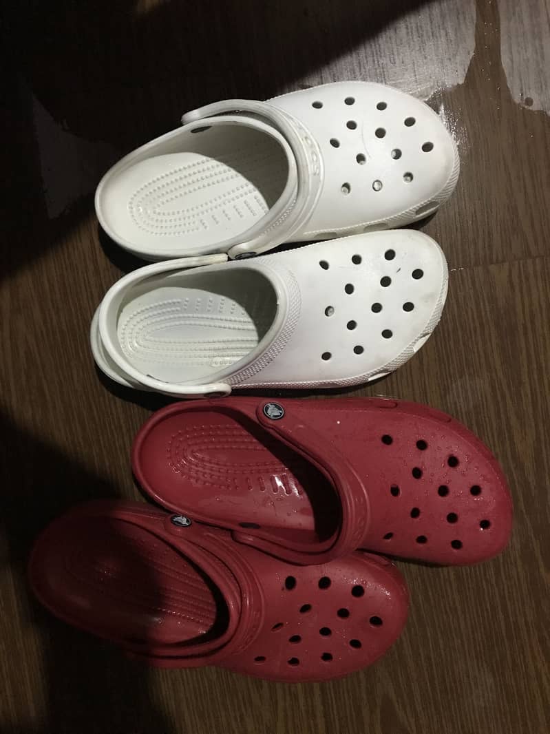 Crocs 0