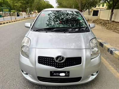 Dr (R) Army Officer Used Full Original Toyota Vitz B Intelligent 1.0