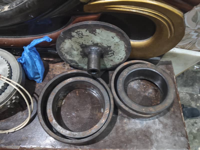 Paper plate making machine 4