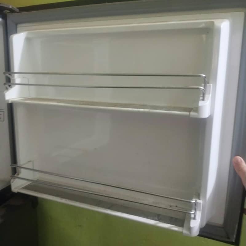 Dawlance refrigerator 3