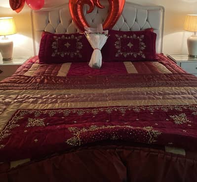 Bridal Velvet & Silk Quilt Bed Set