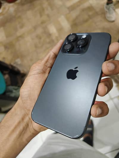Apple iPhone 15 Pro