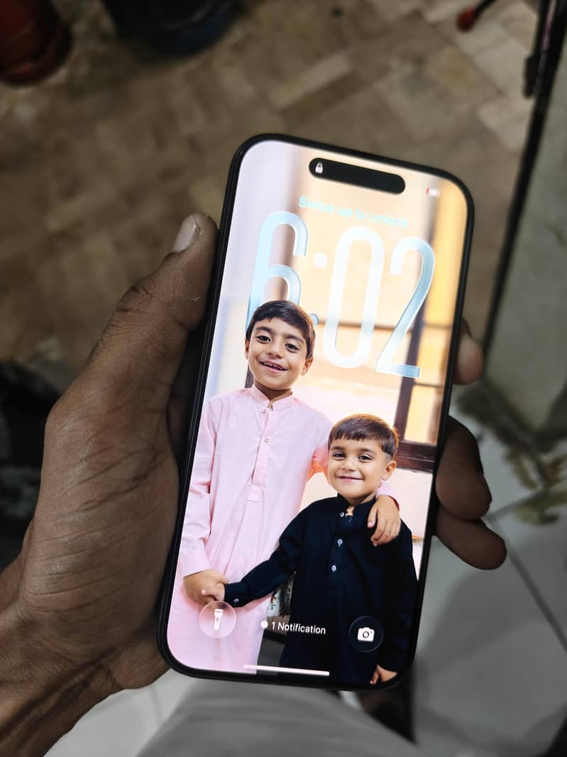 Apple iPhone 15 Pro 6