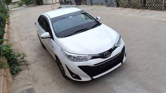 Yaris 1.3 ATIV CVT 2020 Automatic 03279676362