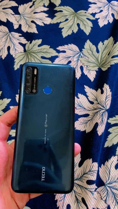 Tecno Pouvoir 4 pta approved 6gb ram 128 gb memory