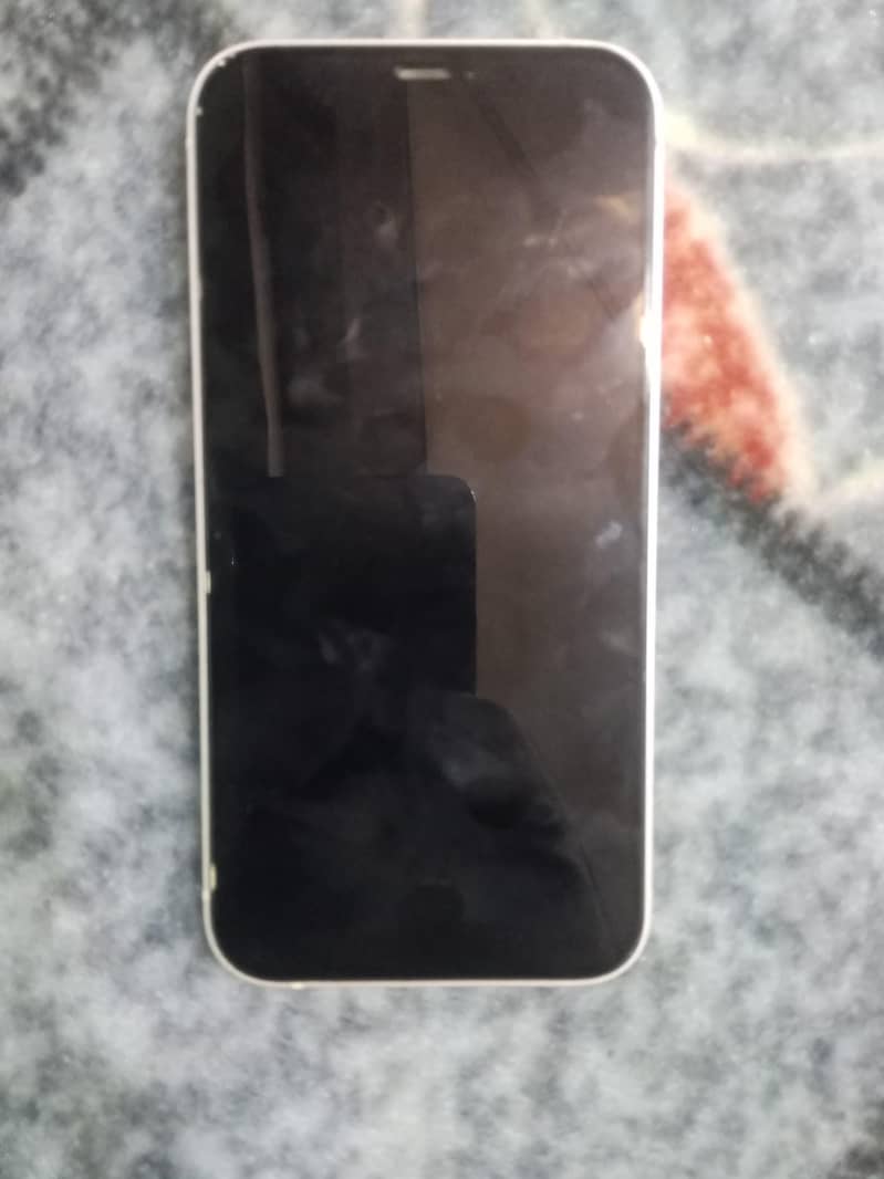 Apple iPhone 12 3