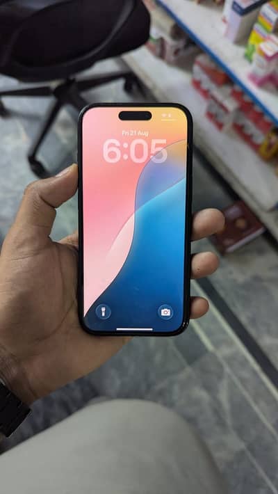 Apple iPhone 15