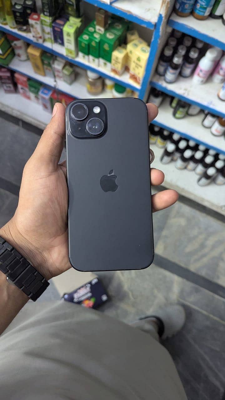 Apple iPhone 15 6