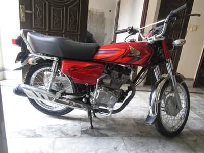 Honda CG 125 Total Genuine - Lush Condition - Low Mileage