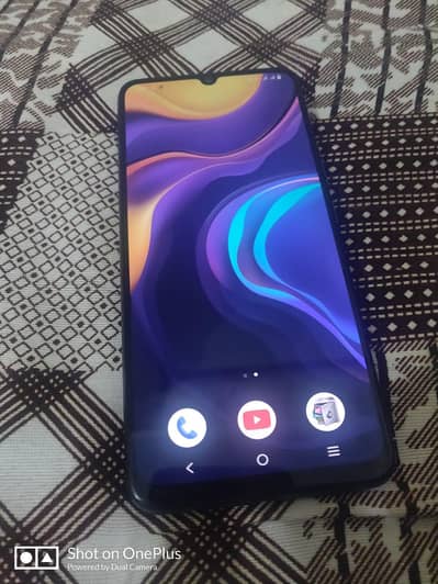 Vivo V20
