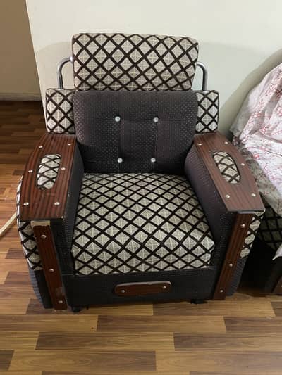 6 seater sofa set slightly used