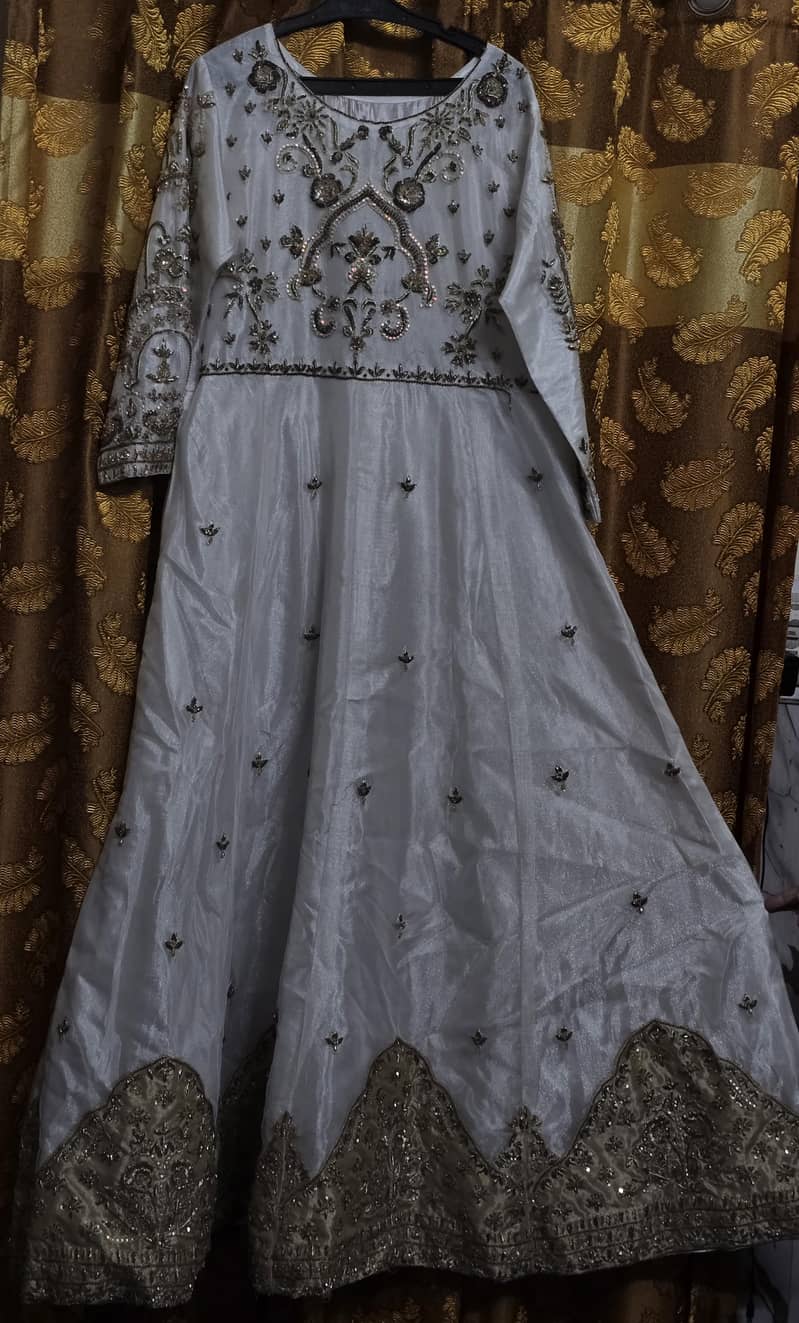 white maxi 3