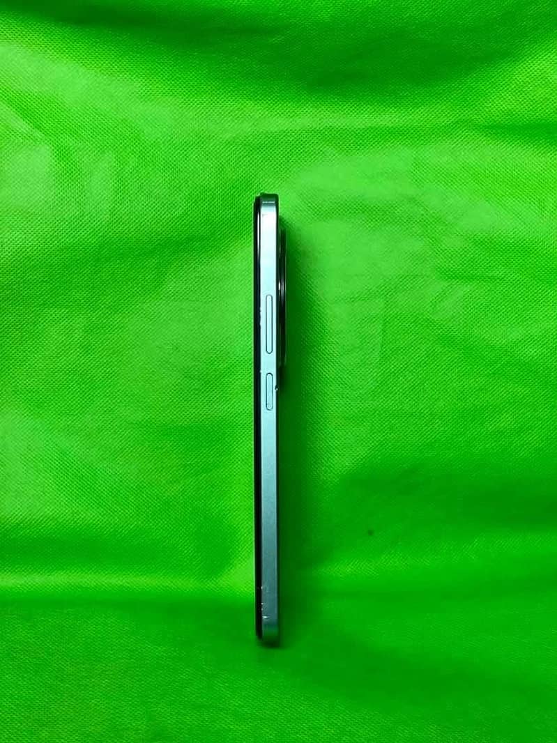 Xiaomi POCO C75 3